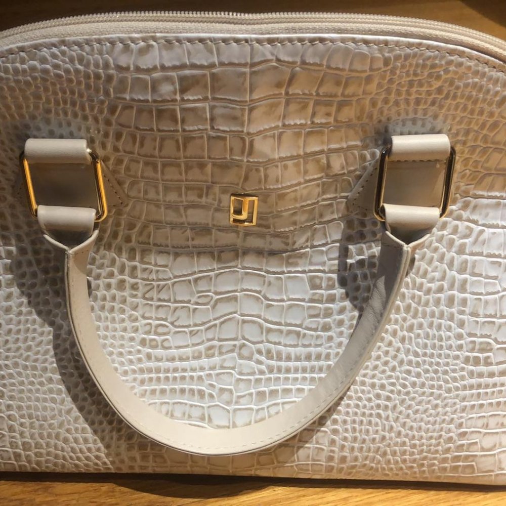 Jafferjees bag